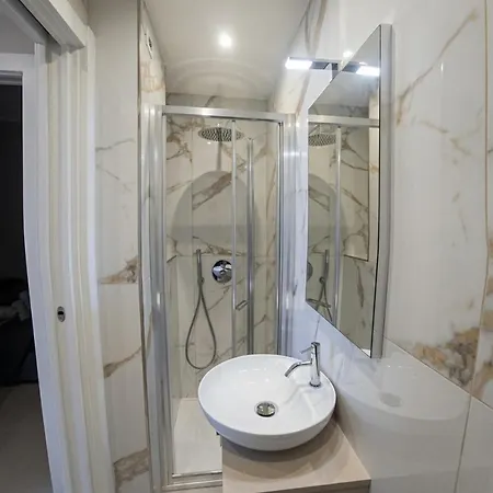 Seafrontbonassola Apartmán *