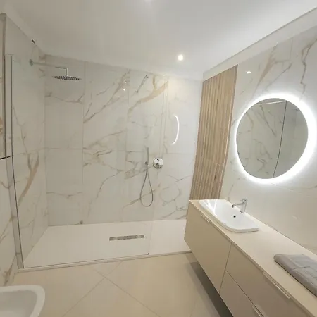 Seafrontbonassola Apartmán *